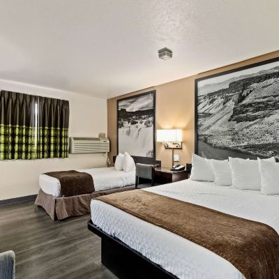 Accessible-1 Queen 1 Single,Mobility Accessible,Bathtub,Non-Smoking SureStay Hotel by Best Western Twin Falls Promo Code