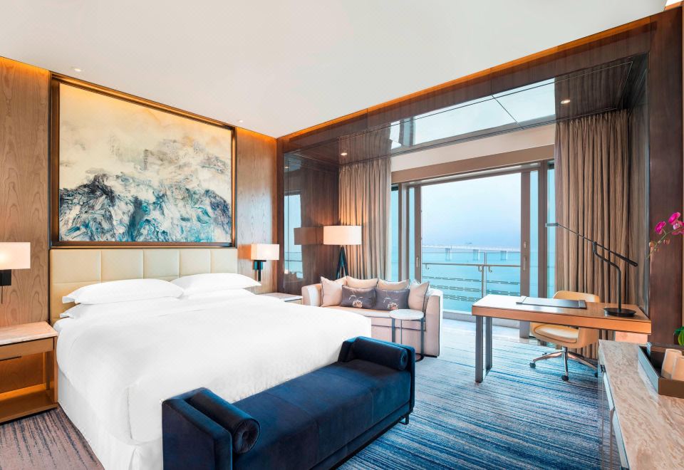 Sheraton Zhuhai HotelDeluxe Ocean King Room