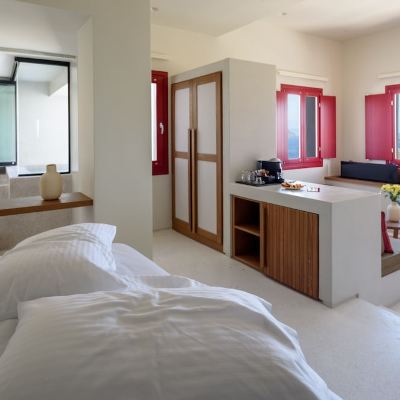 Premium Suite With Private Pool Potnia Theron Suites Promo Code