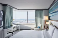 The Lofton Hotel Minneapolis, Tapestry Collection by Hilton