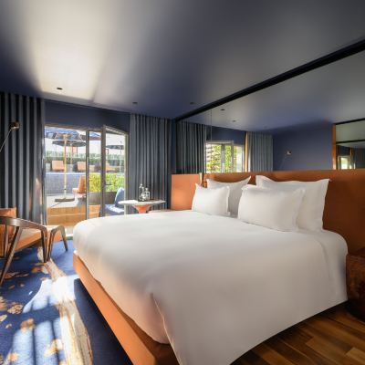 Deluxe Room With Terrace The Lodge Hotel Promo Code