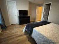 Texas Tech Modern Condo Prime Location - Walk to Ttu Campus, Broadway & Downtown