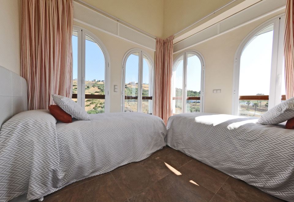 Four-Bedroom Apartment With Sea View