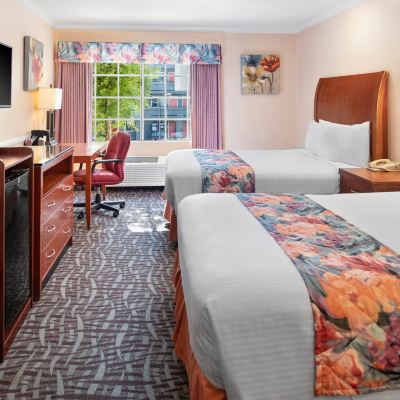 Standard Room, 2 Queen Beds Glendale Hotel Promo Code