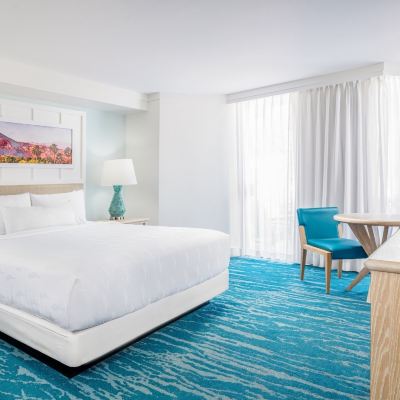 Standard King Room With Roll-in Shower Margaritaville Resort Palm Springs Promo Code