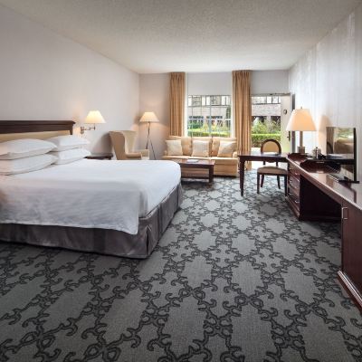 Deluxe King Room Interior View Anaheim Majestic Garden Hotel Promo Code