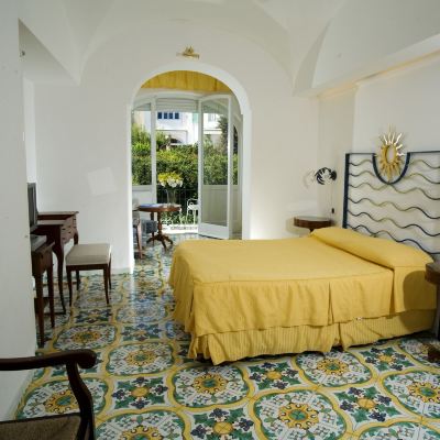 Family Room Albergo Gatto Bianco Promo Code