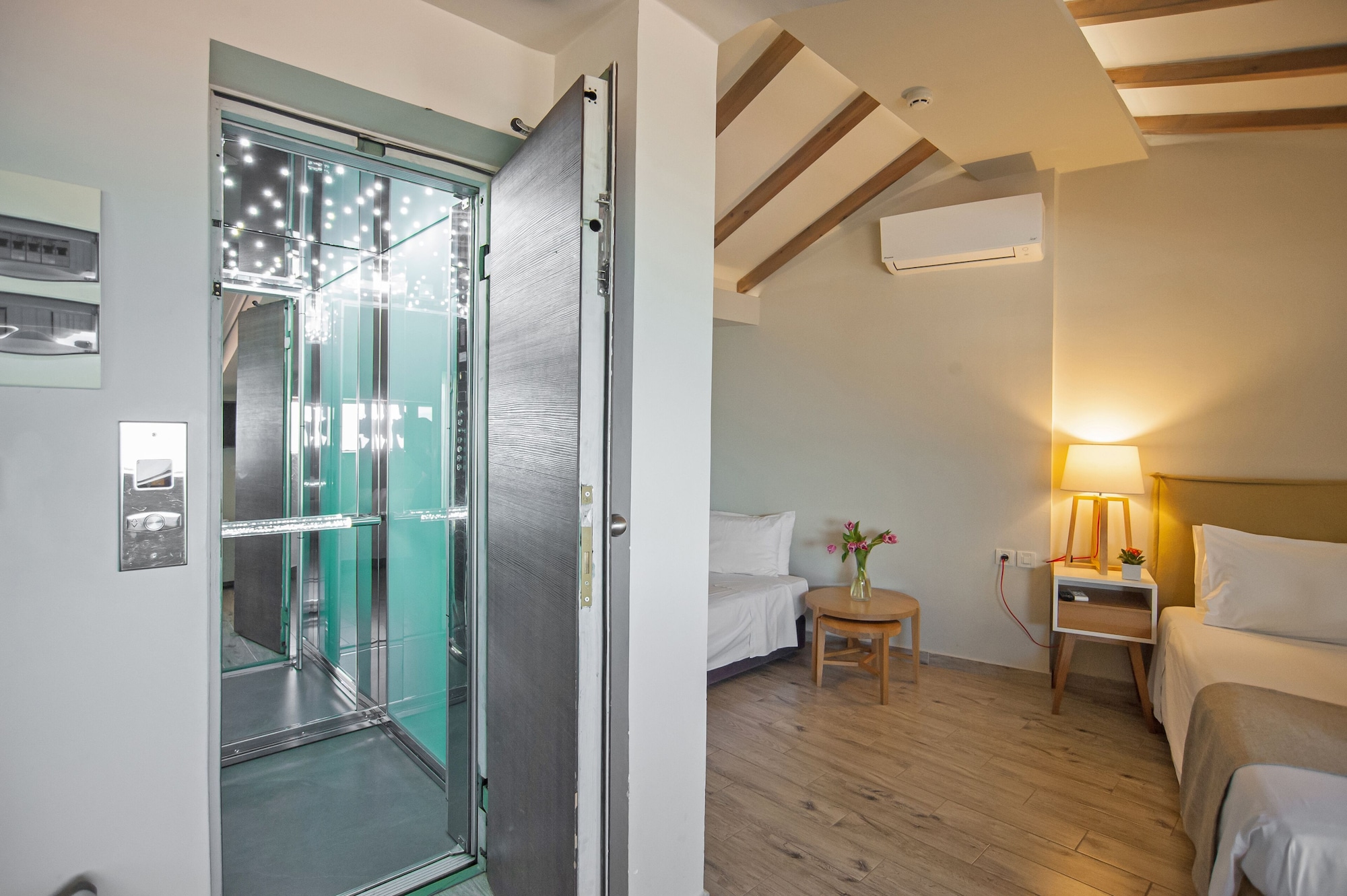 全景精致套房（带按摩浴缸）