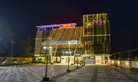 Treebo Winsome Resort with Swimming Pool Hotel di 