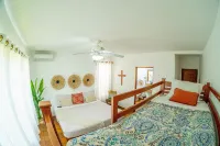 Beautiful Beachfront house, ideal for big families Hoteles en 