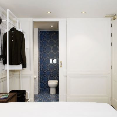 Economy Double Room Praktik Bakery Promo Code