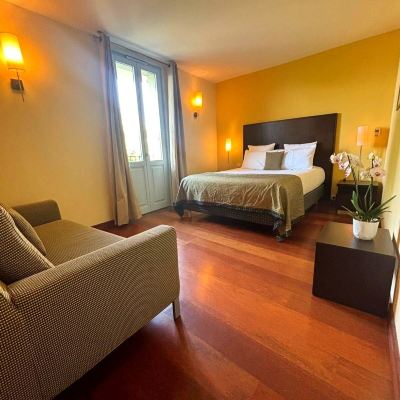 Superior Double Or Twin Room With Balcony And Lake View Hôtel Le Jules Verne, The Originals Relais (Relais du Silence) Promo Code