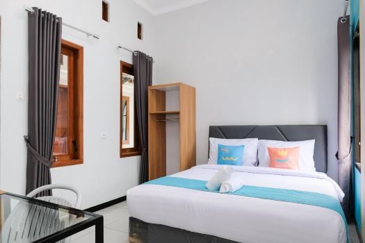Sans Arya Hotel Batu