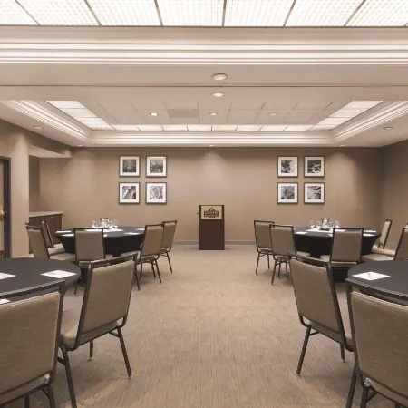 Country Inn & Suites by Radisson, Seattle-Bothell, WA
