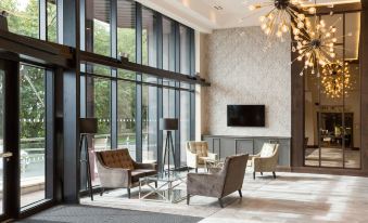 DoubleTree by Hilton Edinburgh - Queensferry Crossing - Housity