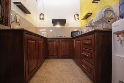 豪华特大床套房