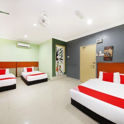 Family Suite Kupon OYO 720 Corridor Hotel 2