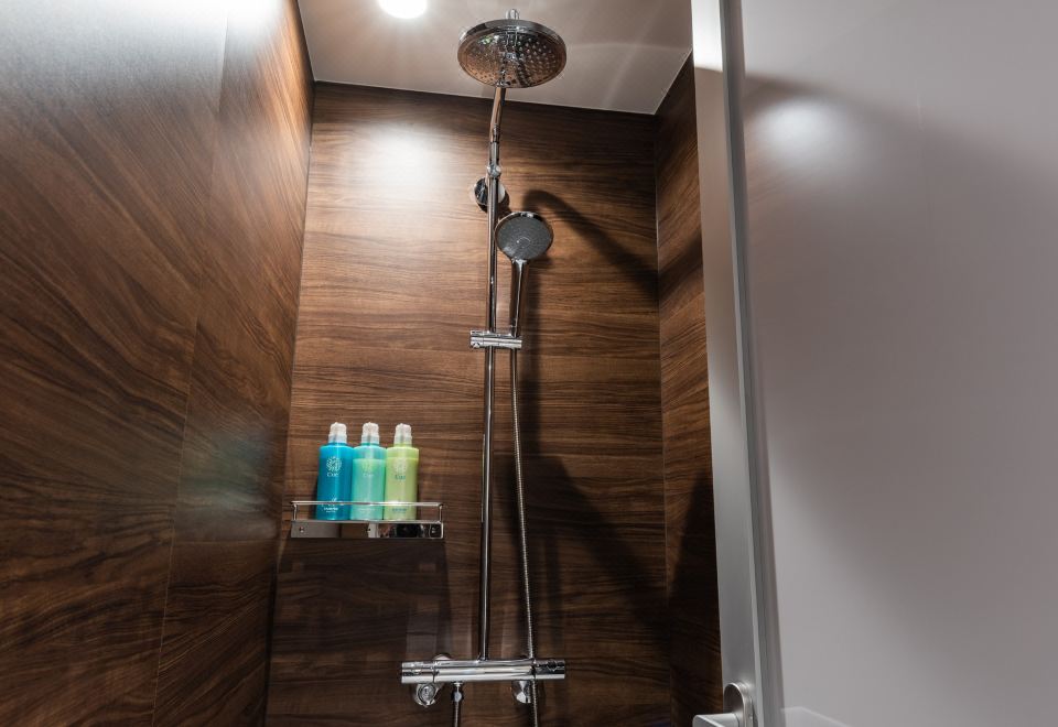 Hotel Kazusaya[All Rooms Are Non-Smoking]Twin (with Shower Booth) [Twin Room][Non-Smoking]