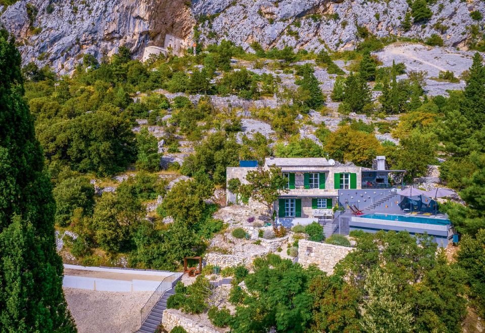 Hotel 2M, Exterior, Hotel Exterior