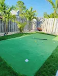 Seabreeze garden oasis, jacuzzi, golf, mins ->beaches
