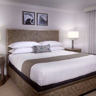 One-Bedroom Suite West Beach Inn, a Coast Hotel Promo Code