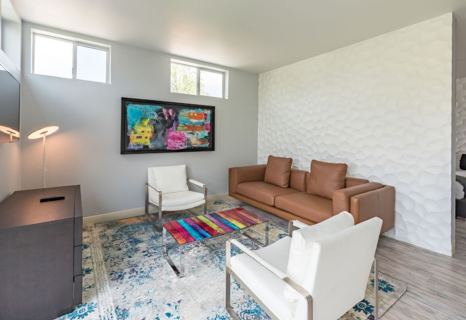 Lexen Hotel - North Hollywood Near Universal StudiosNoho Suite With Terrace, 1 King Bed