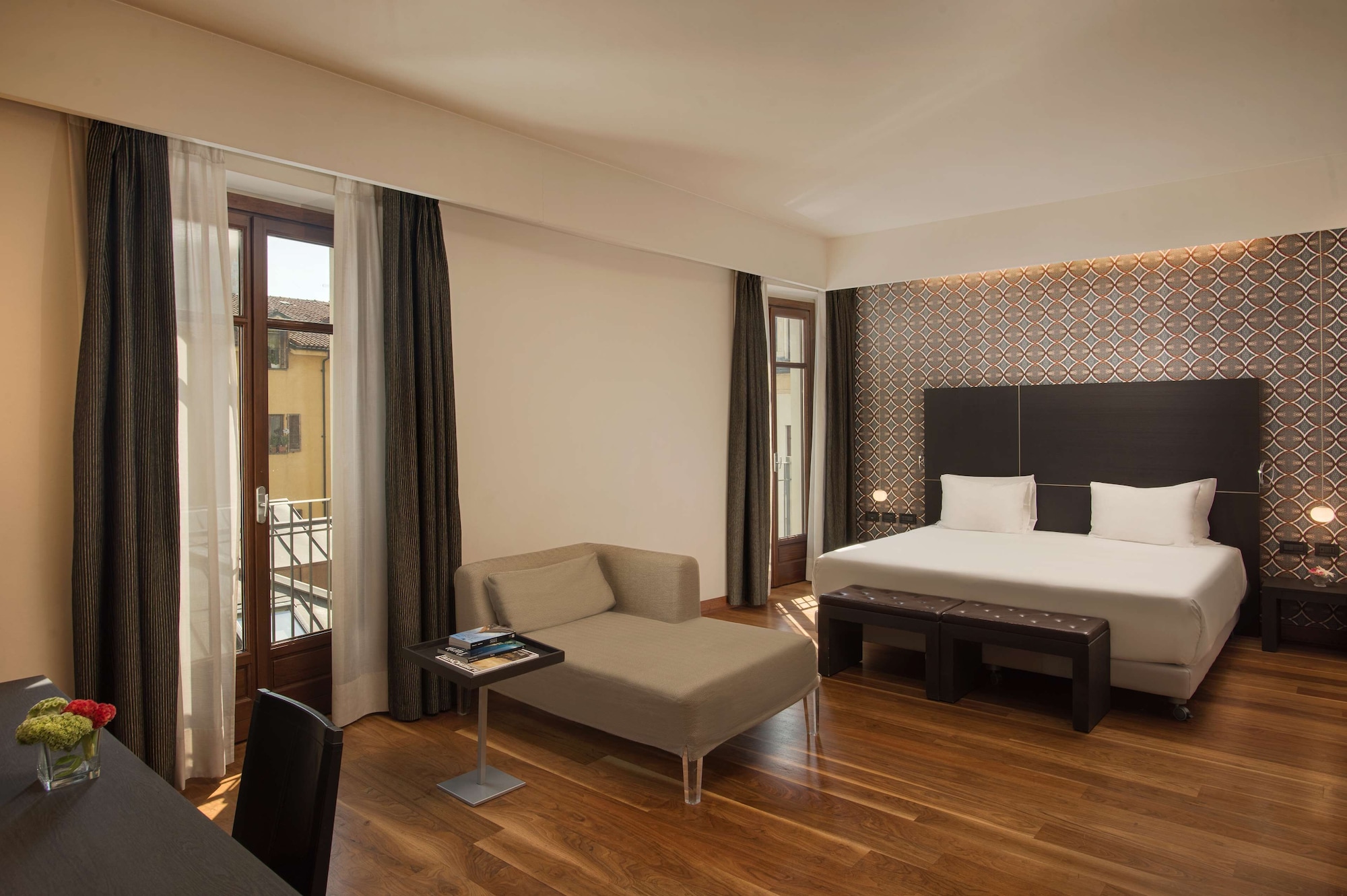 高级大型额外房间