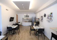 MozÁrt Bed & Breakfast - Affittacamere