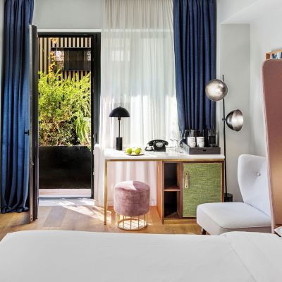 Elite Junior Suite Gatsby Athens Promo Code