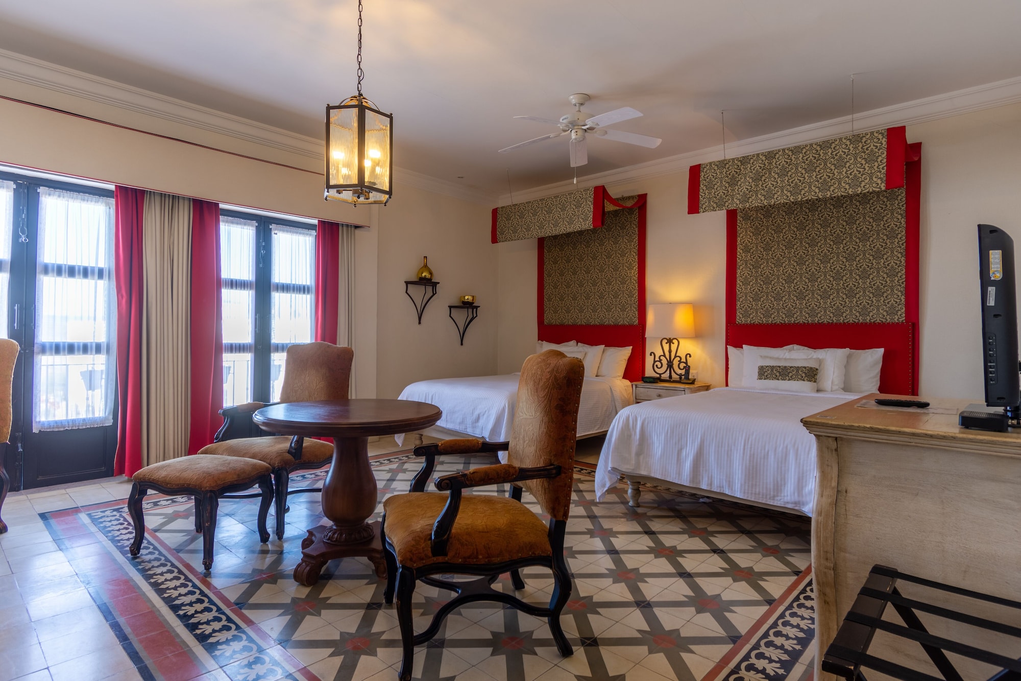 套房， 2 张双人床