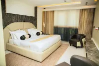 HEAVEN APARTMENTS โรงแรมใน
