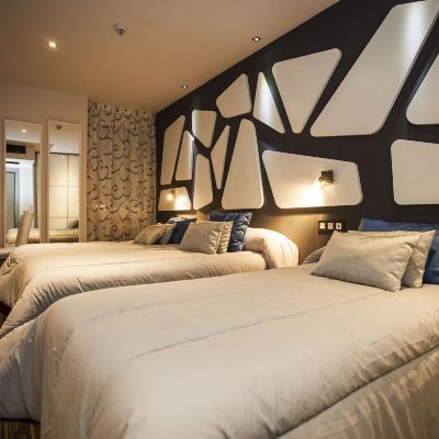 Standard Twin Room With Extra Bed Hostal Barcelona Promo Code