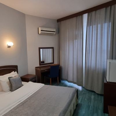 Standard Double Room Flora Hotel Promo Code