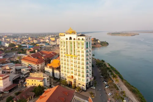 Lbn Asian Hotel