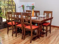 Lux Suites Enkarsis Bungalow Kisaju Hoteles en Central