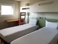 宜必思快捷巴黎旺沃門酒店