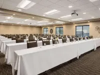 Country Inn & Suites by Radisson, St. Cloud West, MN Hotels in Saint Cloud
