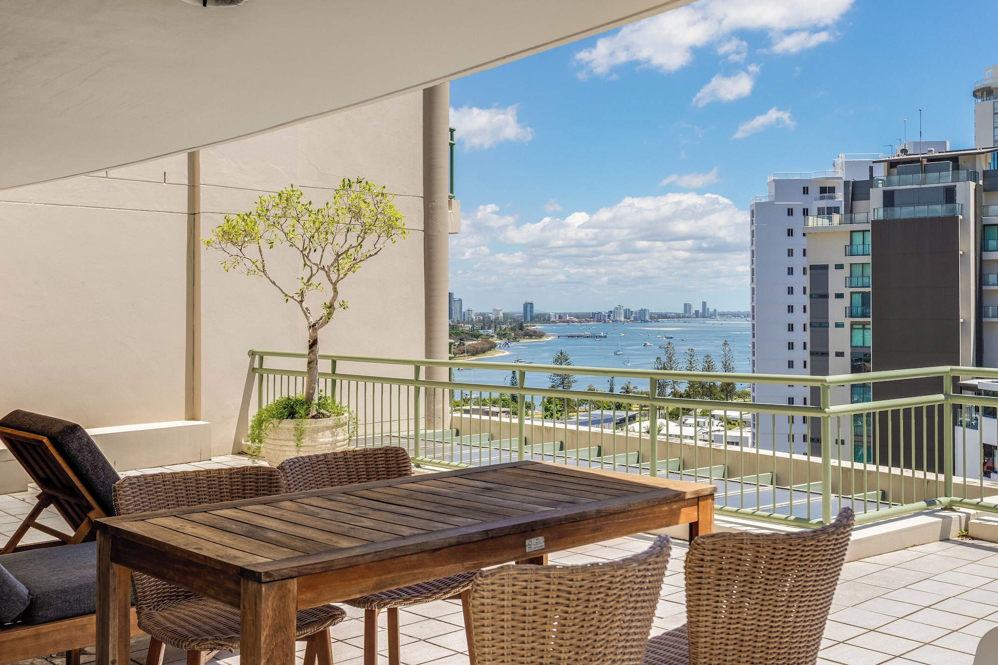 豪华海景三卧室公寓