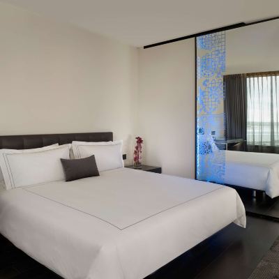 Superior King Room Park Plaza London, Park Royal Promo Code