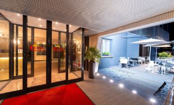 CAVALLO Hotel Noventa di Piave - Housity