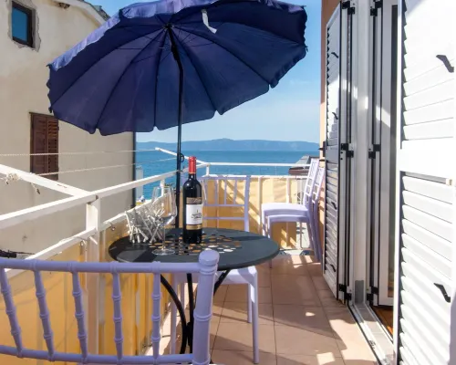 Apartments Matko Hotels in Podgora