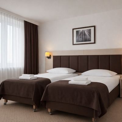 Deluxe Twin Room Logos Promo Code