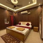 Hotel Vijaya Palace