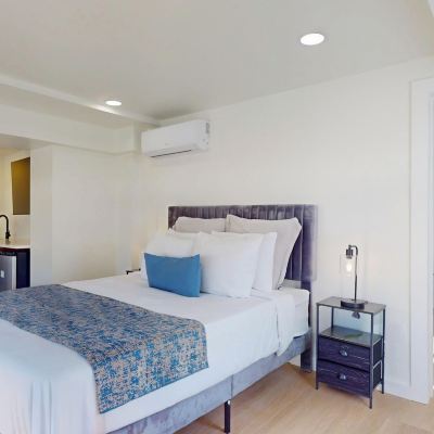 Premium Suite, Patio, Pool View The Forum Promo Code