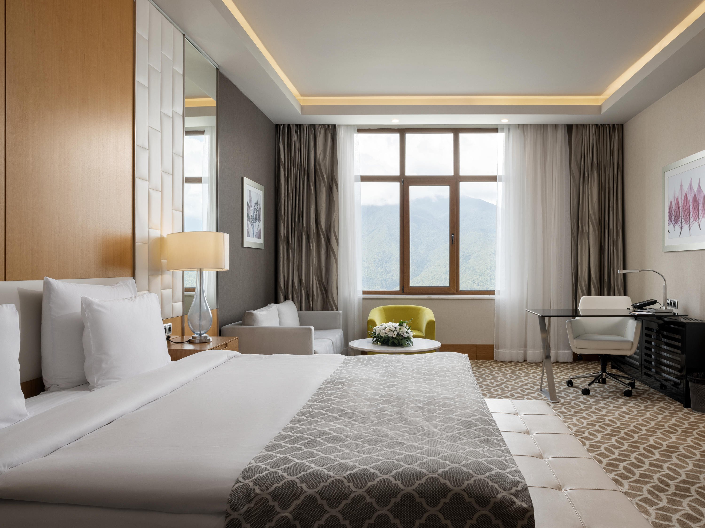 Rixos Krasnaya Polyana Sochi高级双人床房