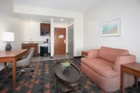Holiday Inn & Suites GOODYEAR - WEST PHOENIX AREA by IHG