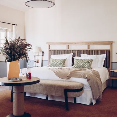Deluxe Suite Hotel Crillon le Brave Promo Code