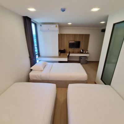 三人間 - 帶淋浴 塔納維蘇特飯店優惠