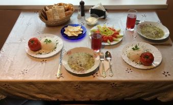 Hotel Yan - Hostel - Housity