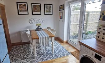 North Cottage - Housity